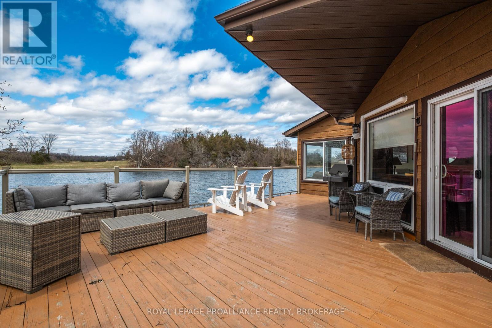 












4808 LEO LAKE ROAD

,
Kingston (City North of 401),




Ontario
K0H2N0


