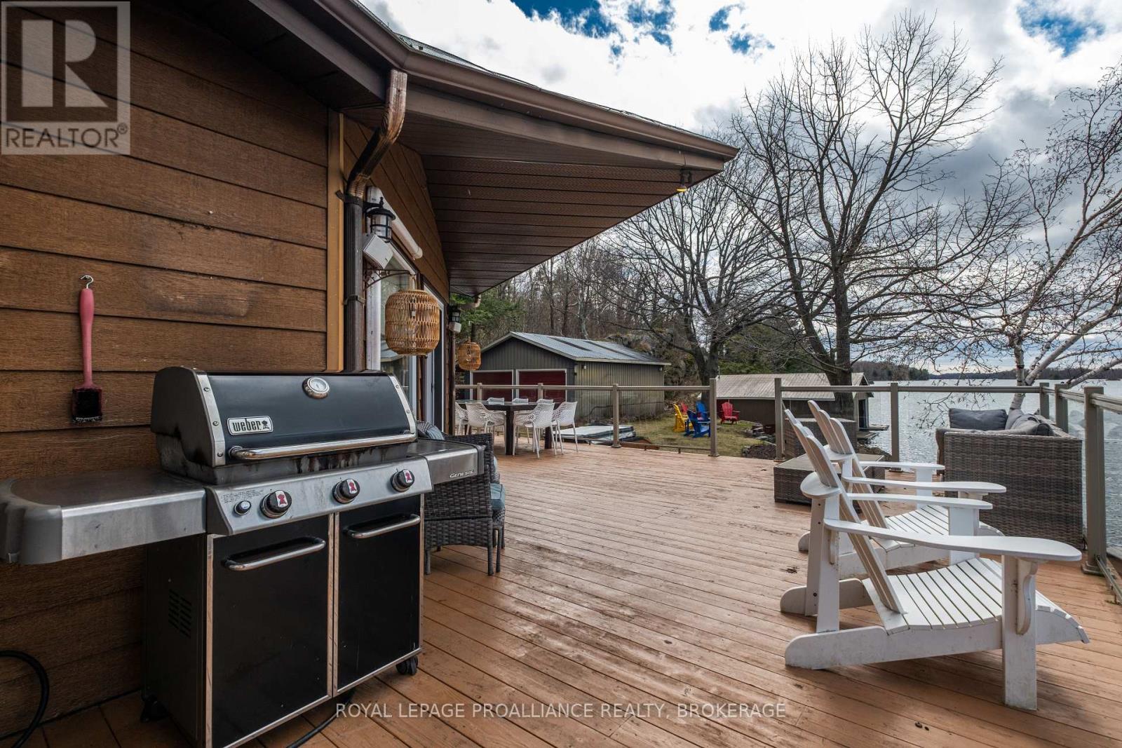 












4808 LEO LAKE ROAD

,
Kingston (City North of 401),




Ontario
K0H2N0

