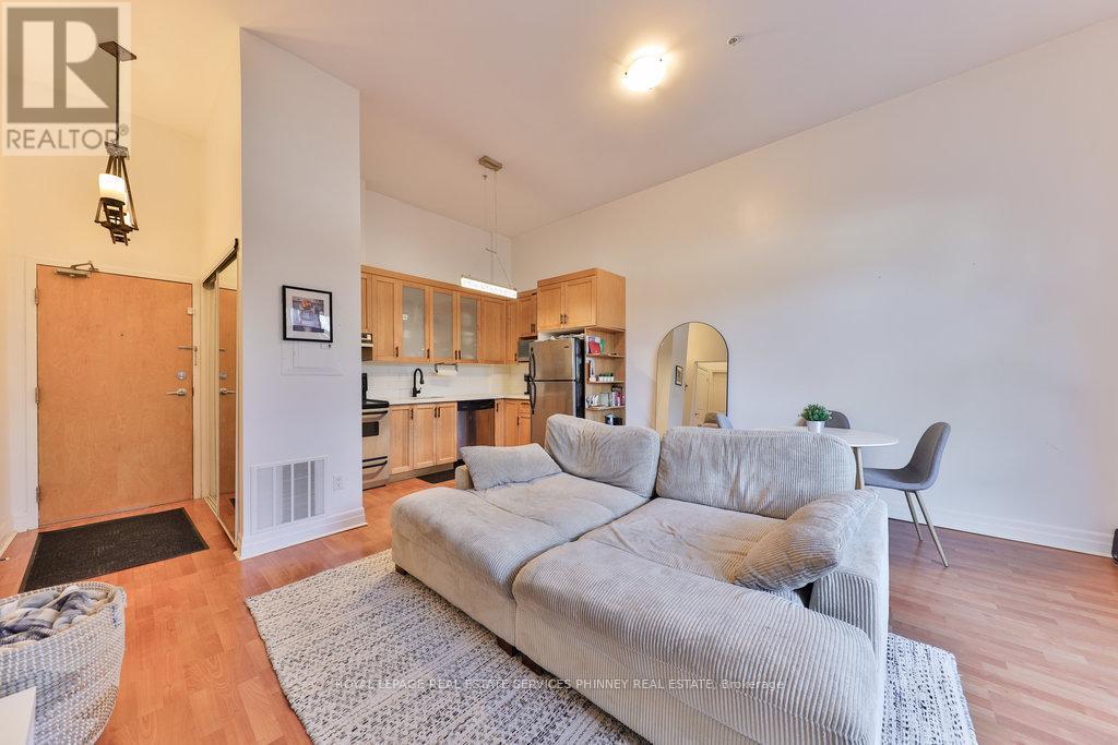 












105 - 459 KERR STREET

,
Oakville,




Ontario
L6K3C2

