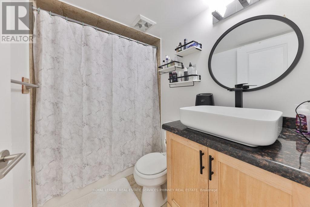 












105 - 459 KERR STREET

,
Oakville,




Ontario
L6K3C2

