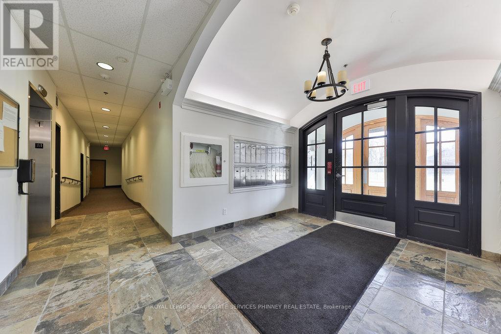












105 - 459 KERR STREET

,
Oakville,




Ontario
L6K3C2


