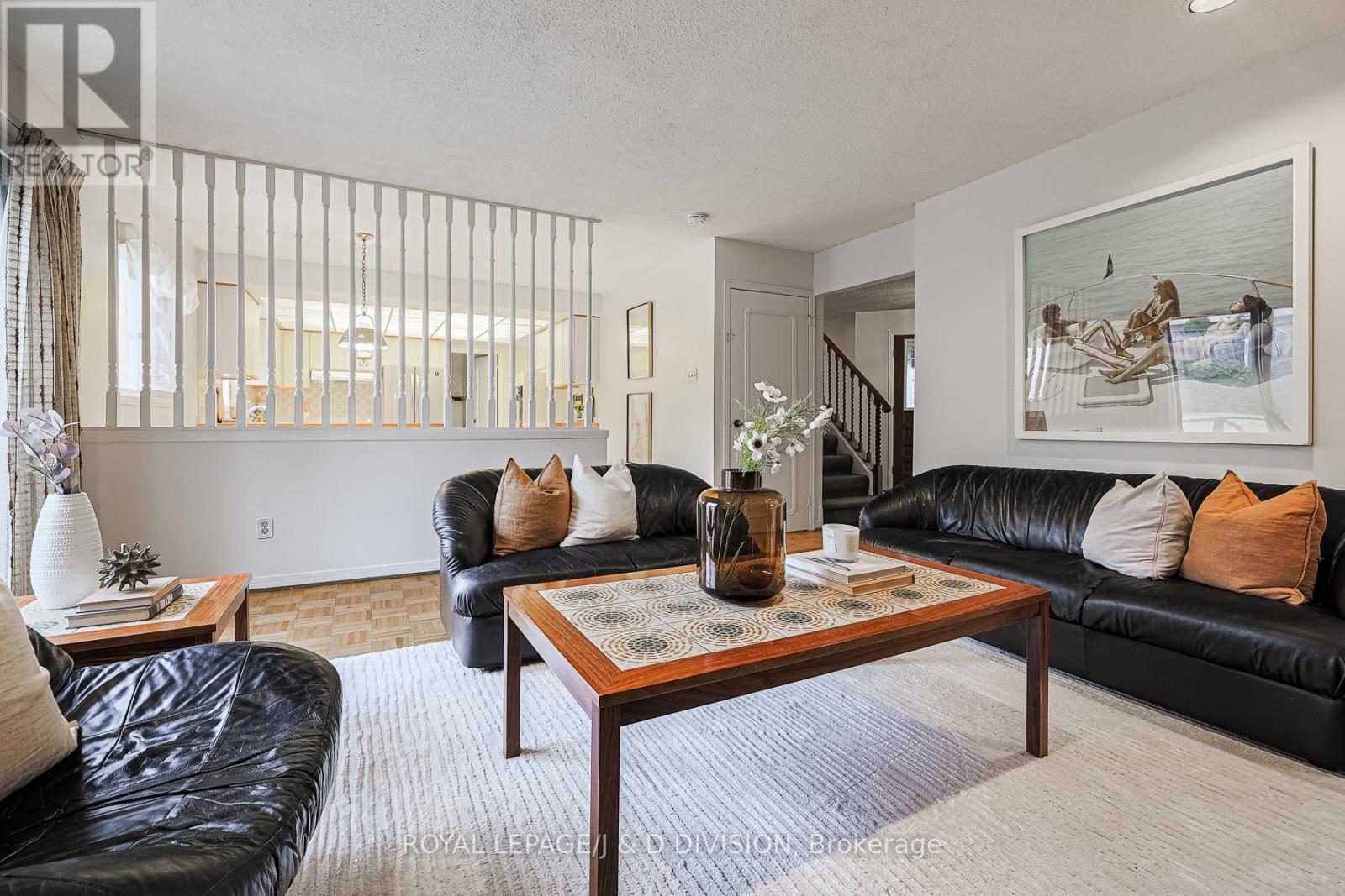 












59 MELLOWOOD DRIVE

,
Toronto,




Ontario
M2L2E4

