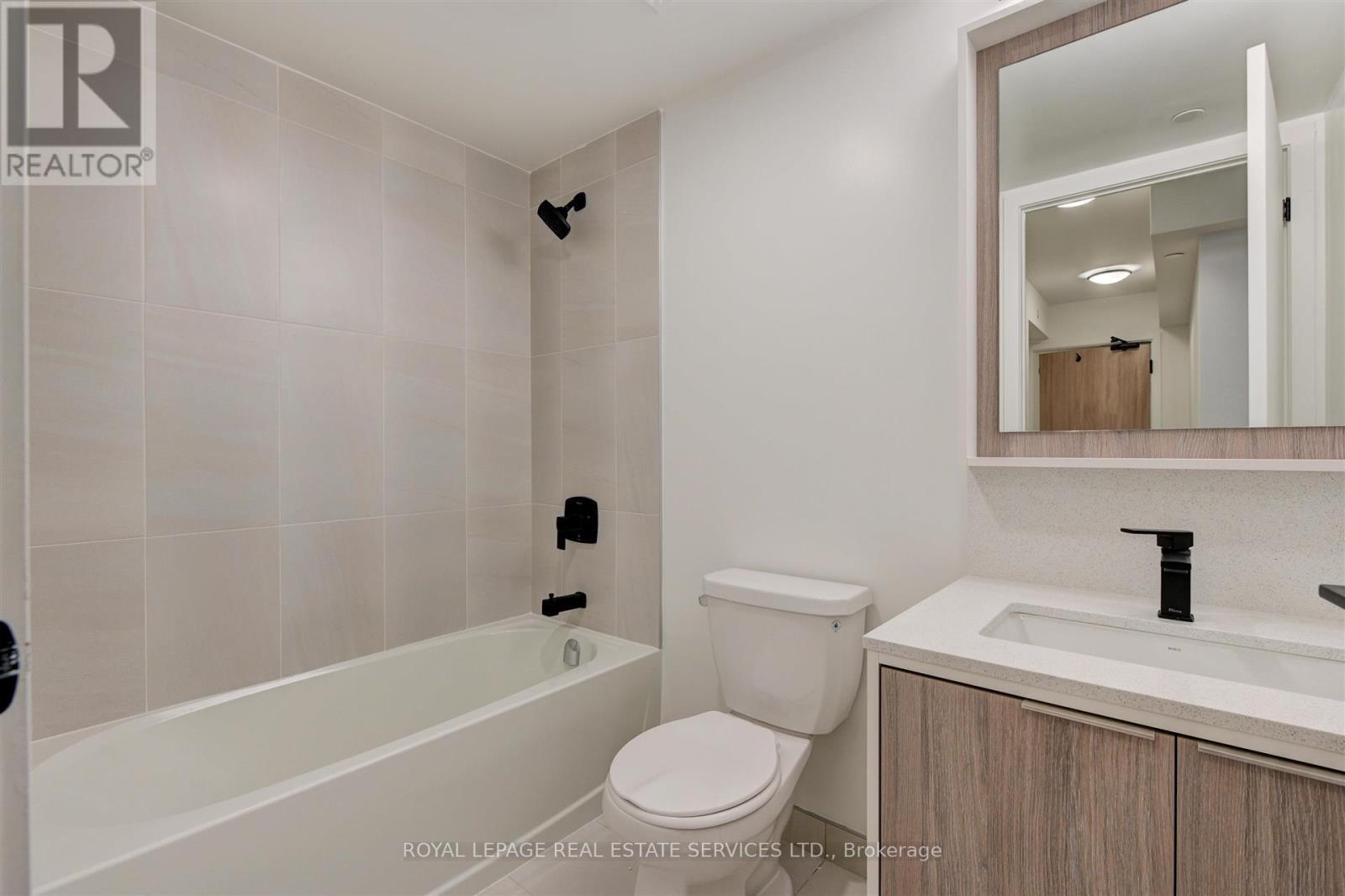 












523 - 36 ZORRA STREET

,
Toronto,




Ontario
M8Z4Z7


