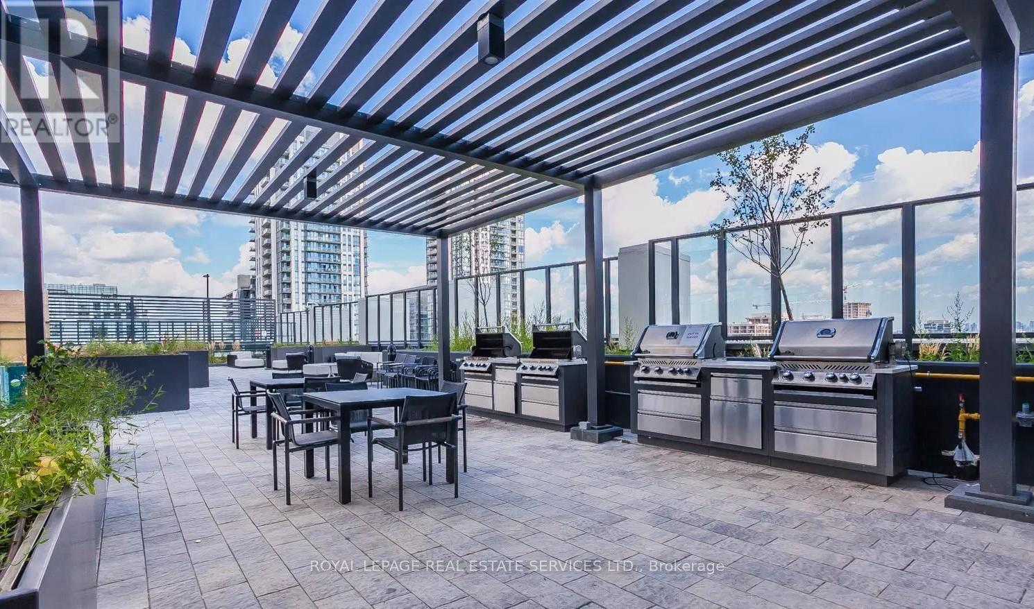 












523 - 36 ZORRA STREET

,
Toronto,




Ontario
M8Z4Z7

