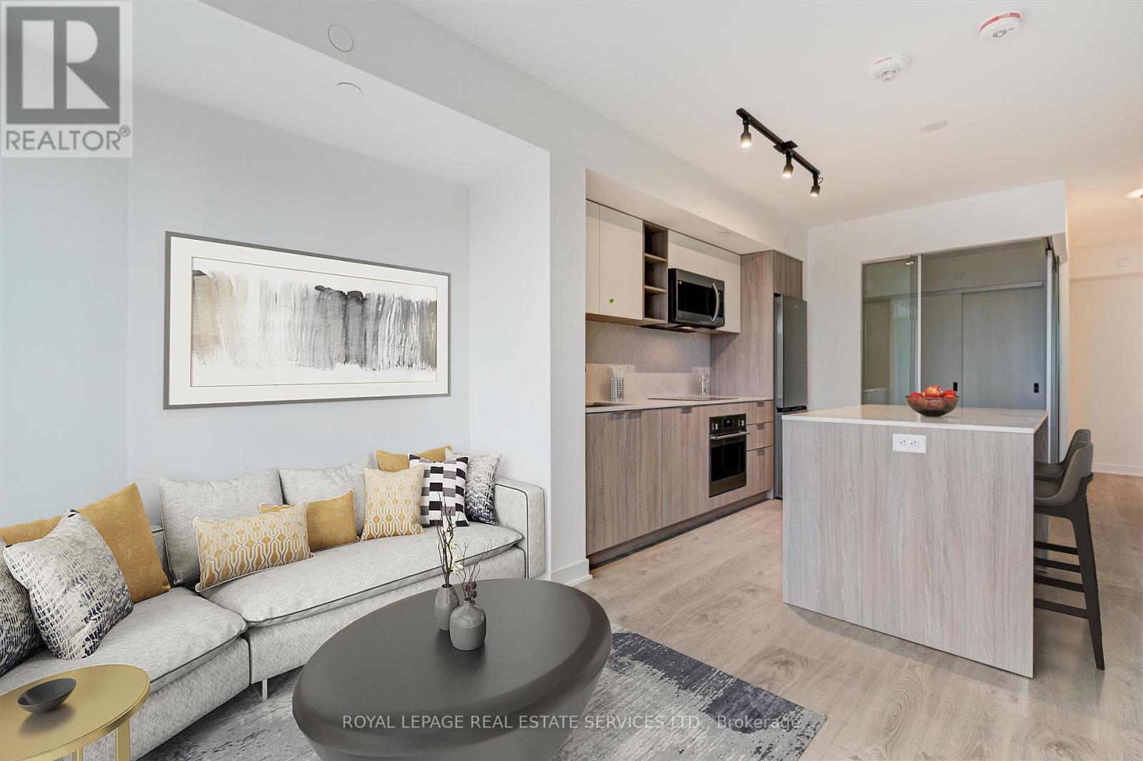 












523 - 36 ZORRA STREET

,
Toronto,




Ontario
M8Z4Z7

