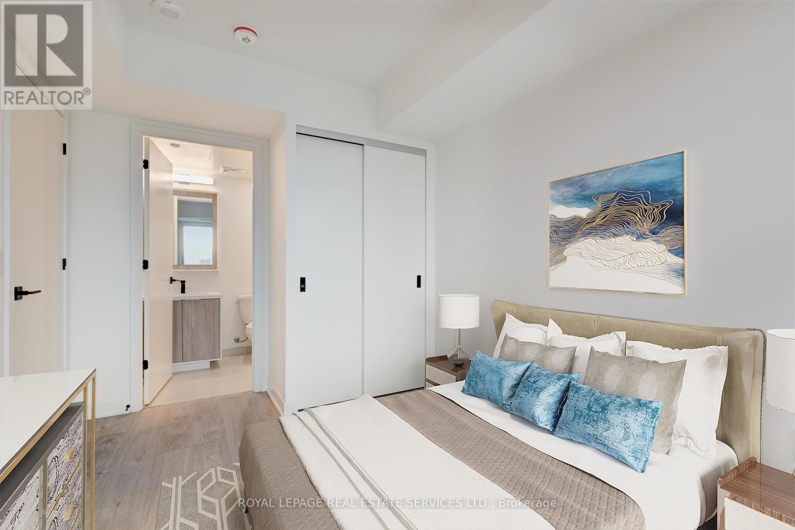 












523 - 36 ZORRA STREET

,
Toronto,




Ontario
M8Z4Z7

