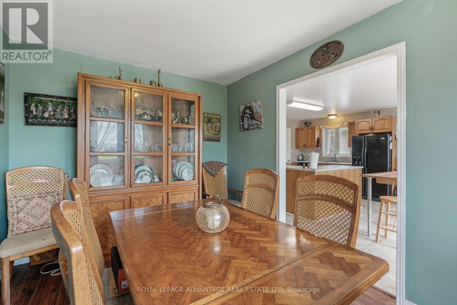 












264 GLENWOOD CRESCENT

,
Smiths Falls,




Ontario
K7A5L1


