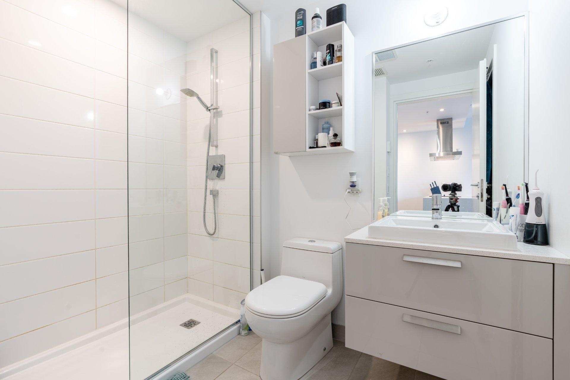 









1239


Rue Drummond

, 1703,
Montréal (Ville-Marie),




QC
H3G0G4

