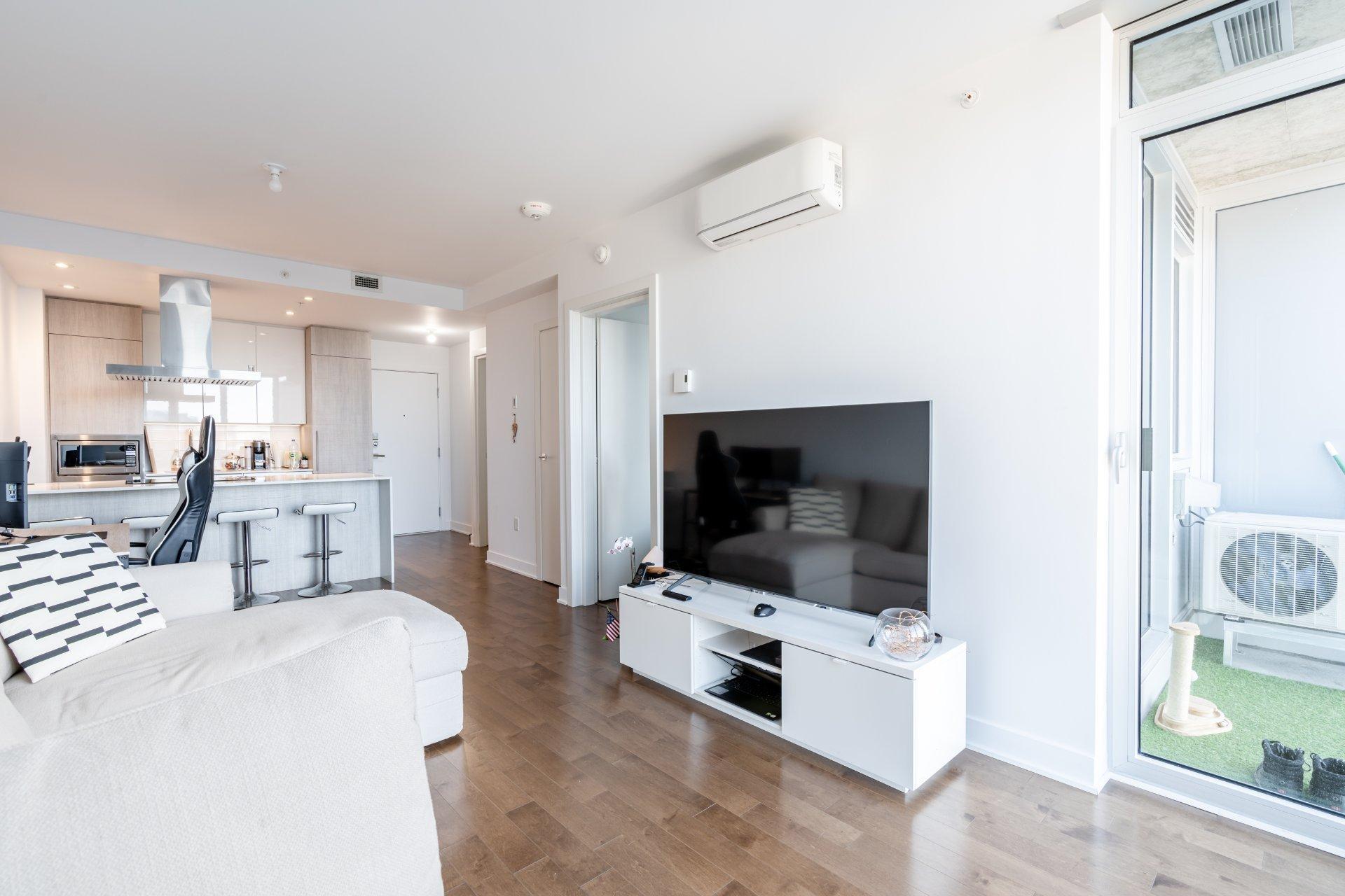 









1239


Rue Drummond

, 1703,
Montréal (Ville-Marie),




QC
H3G0G4

