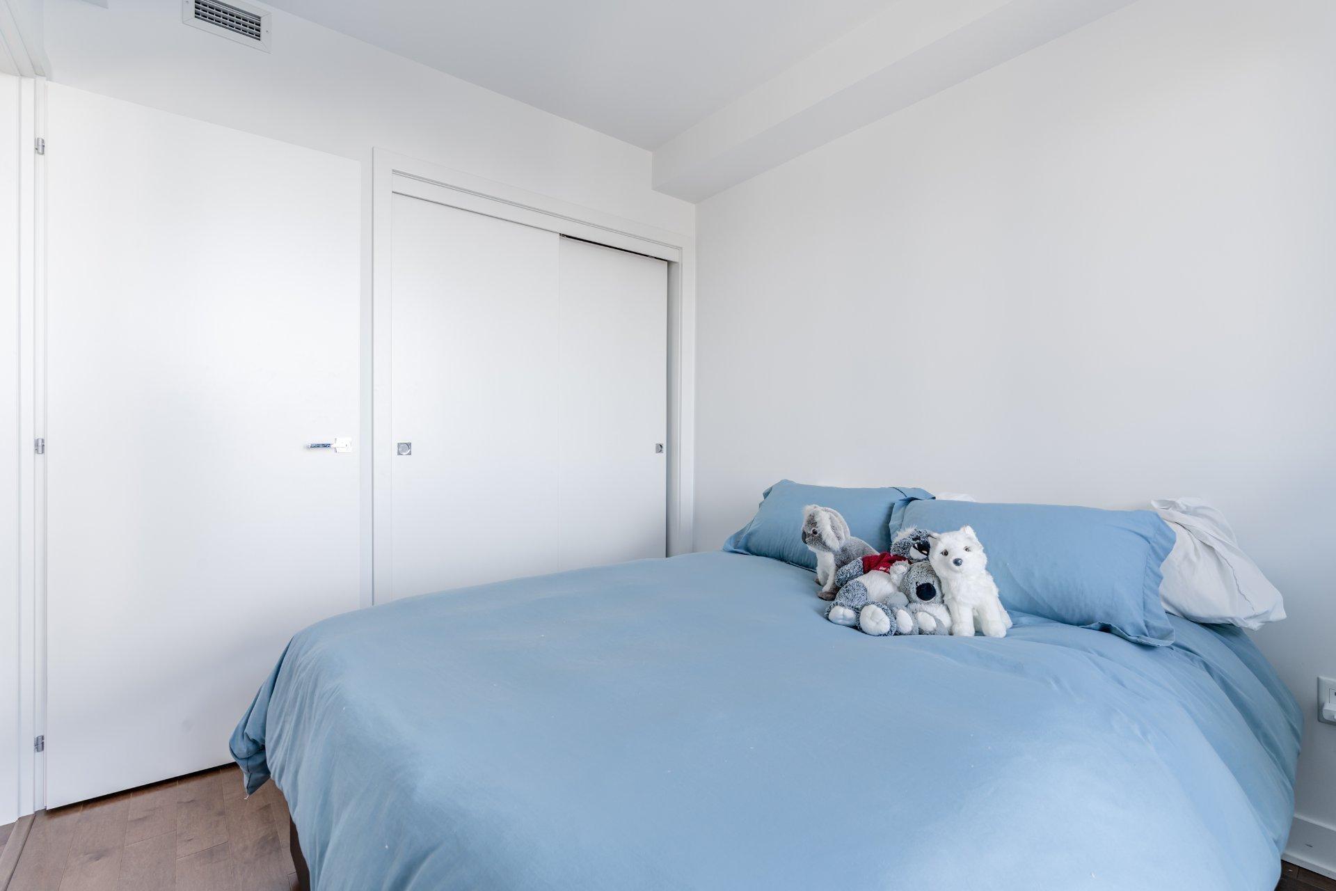 









1239


Rue Drummond

, 1703,
Montréal (Ville-Marie),




QC
H3G0G4

