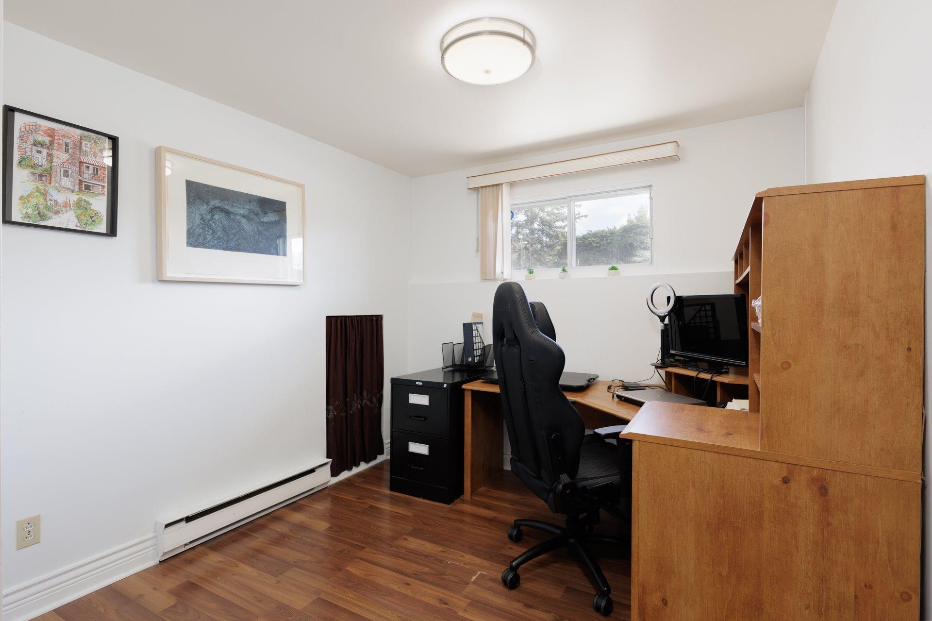 









35


Rue Nobel

,
Kirkland,




QC
H9H4J5

