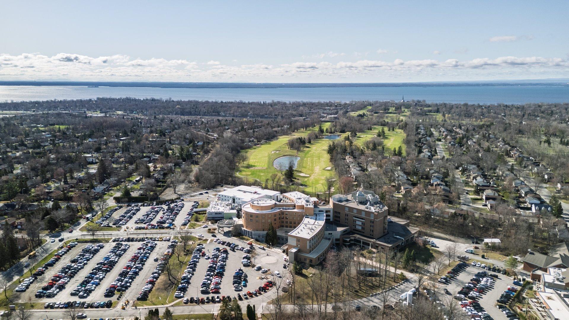 









35


Rue Nobel

,
Kirkland,




QC
H9H4J5

