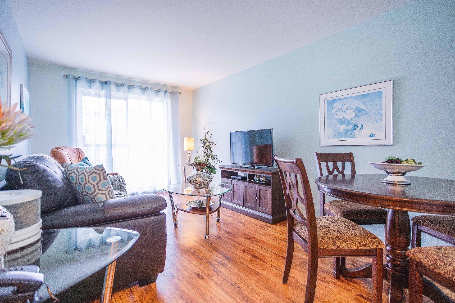 









752


1re rue de la Pointe

,
Shawinigan,




QC
G9N1L1

