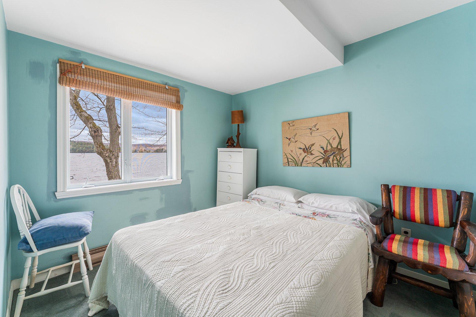 









460


Rue des Marcheurs

,
Saint-Denis-de-Brompton,




QC
J0B2P0

