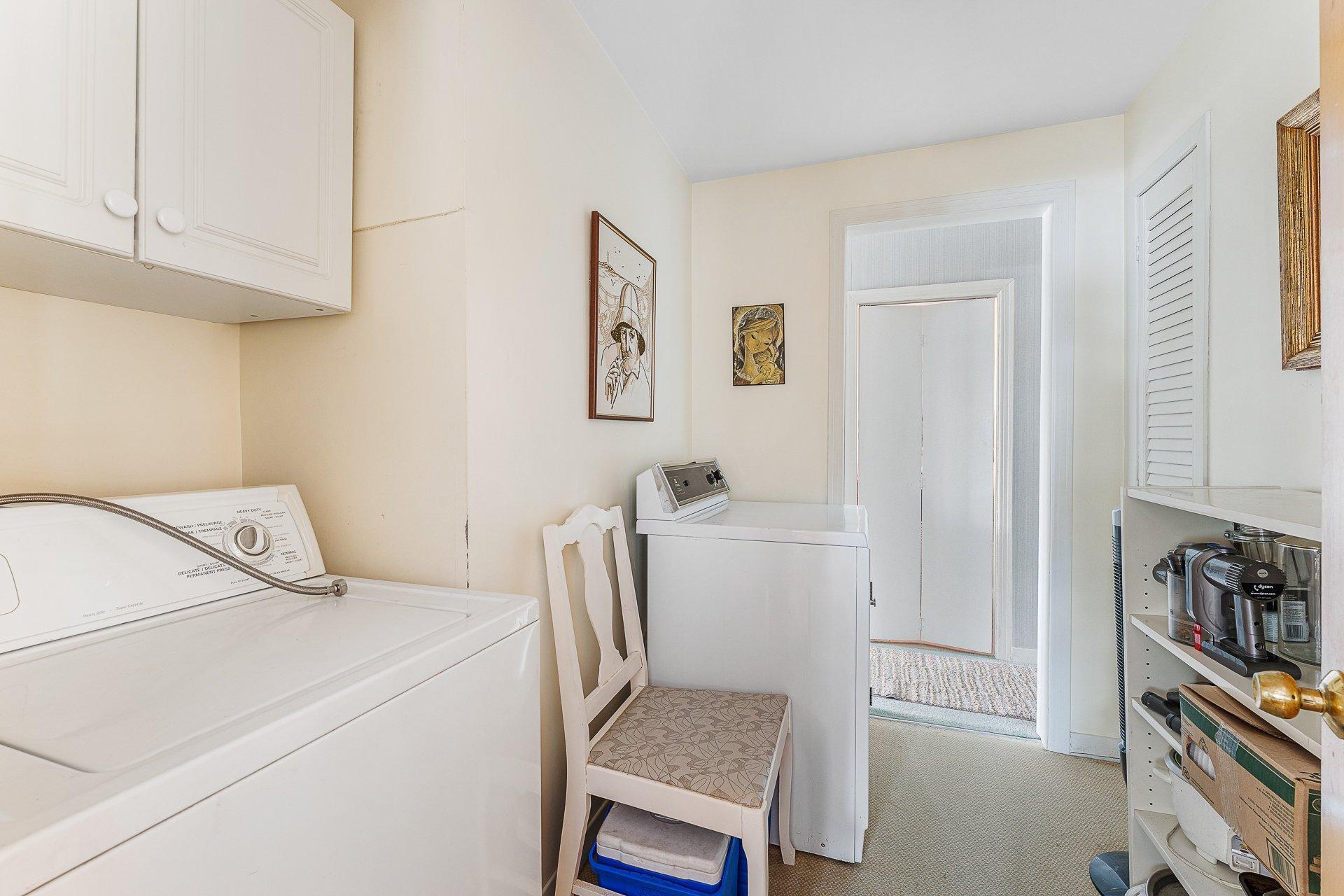 









460


Rue des Marcheurs

,
Saint-Denis-de-Brompton,




QC
J0B2P0

