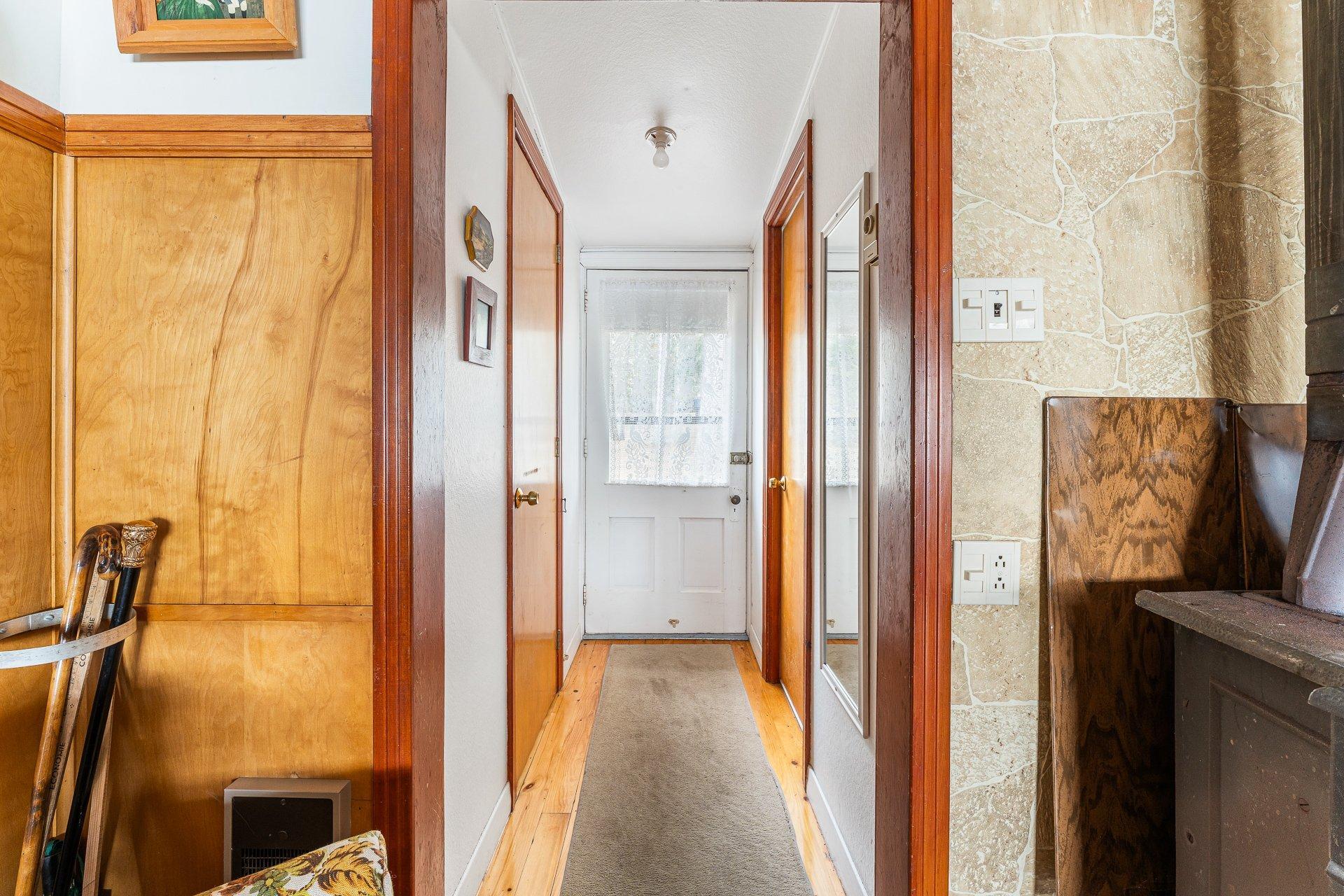









460


Rue des Marcheurs

,
Saint-Denis-de-Brompton,




QC
J0B2P0

