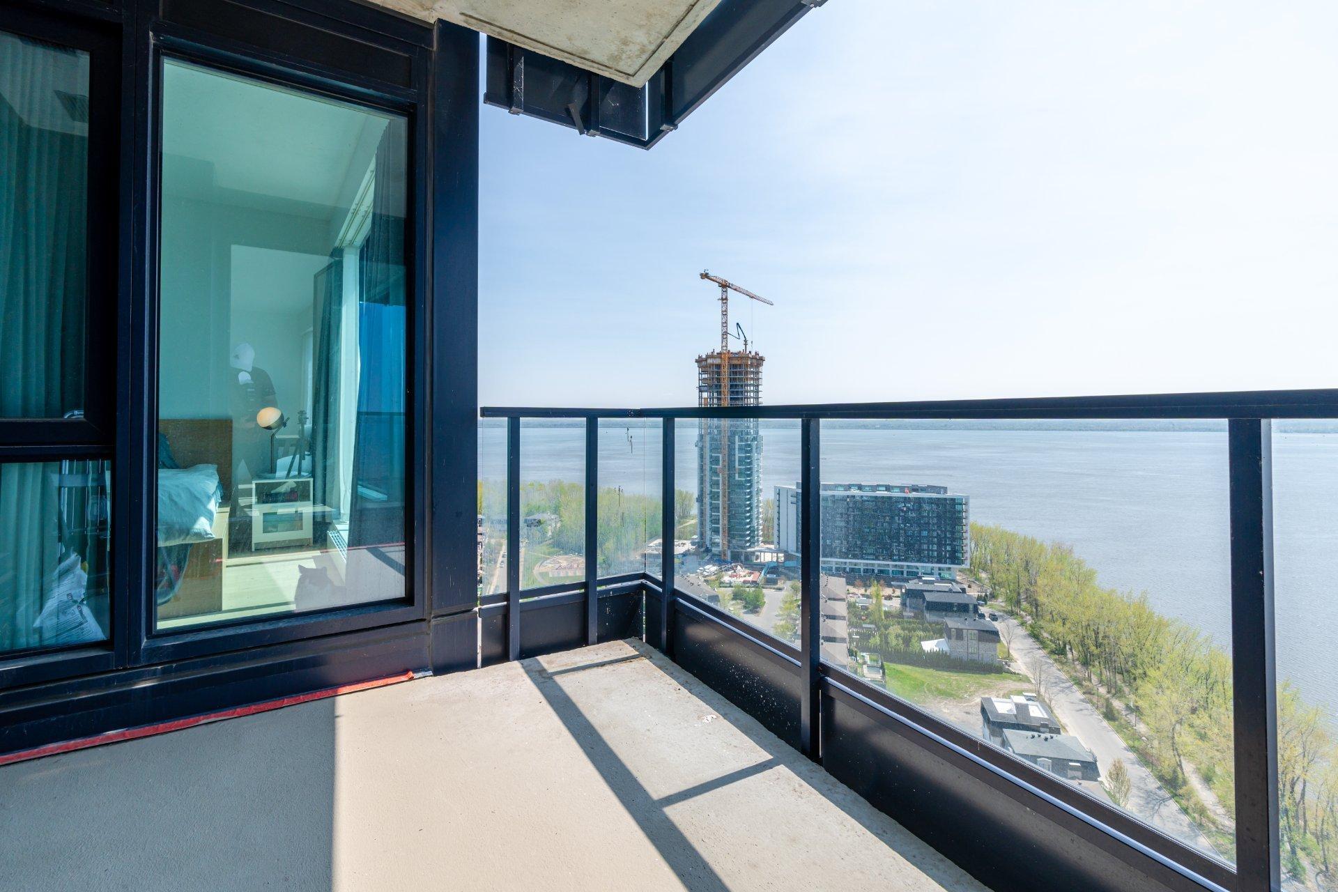 









200


Rue André-Prévost

, 2309,
Montréal (Verdun/Île-des-Soeurs),




QC
H3E0E5

