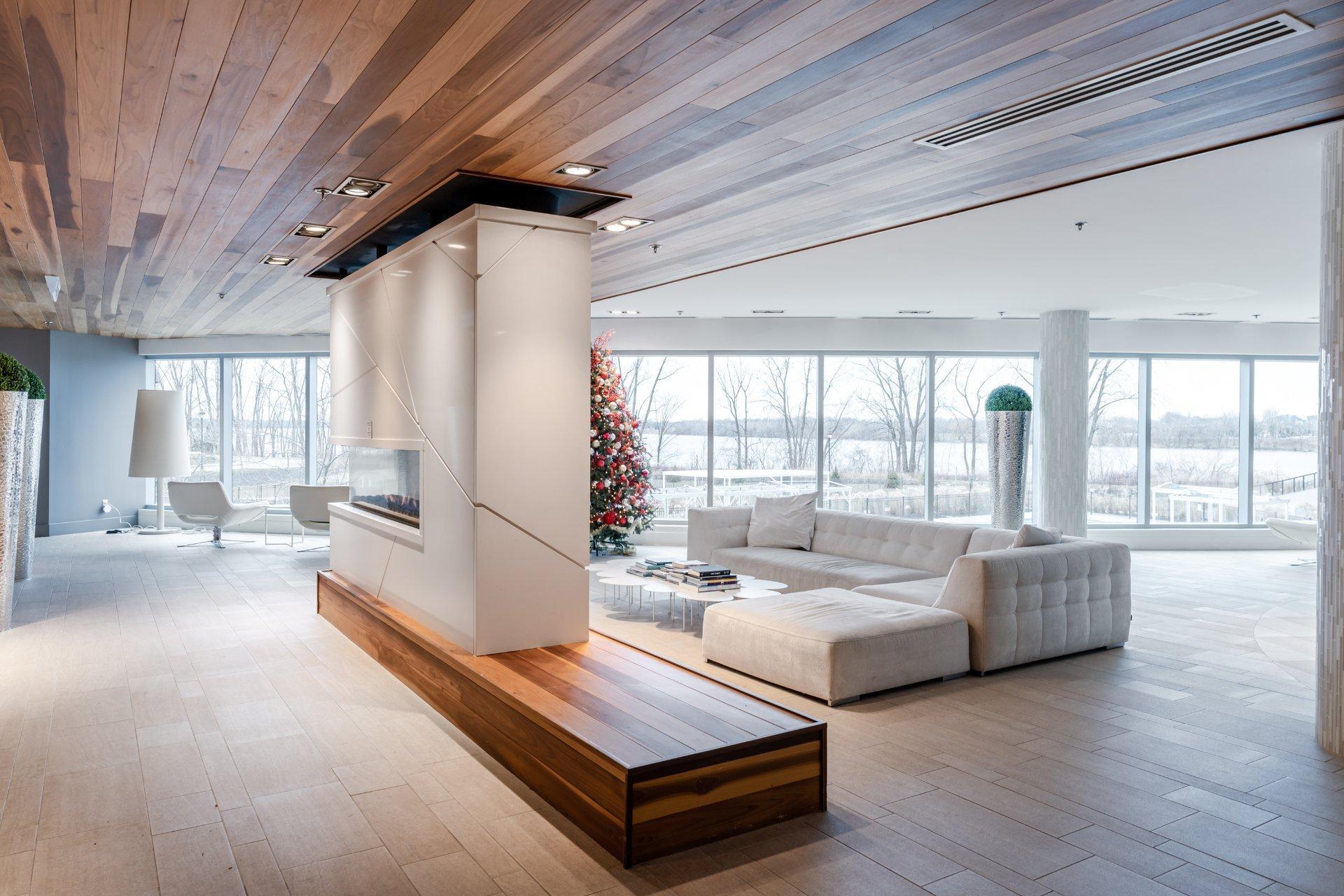 









200


Rue André-Prévost

, 2309,
Montréal (Verdun/Île-des-Soeurs),




QC
H3E0E5

