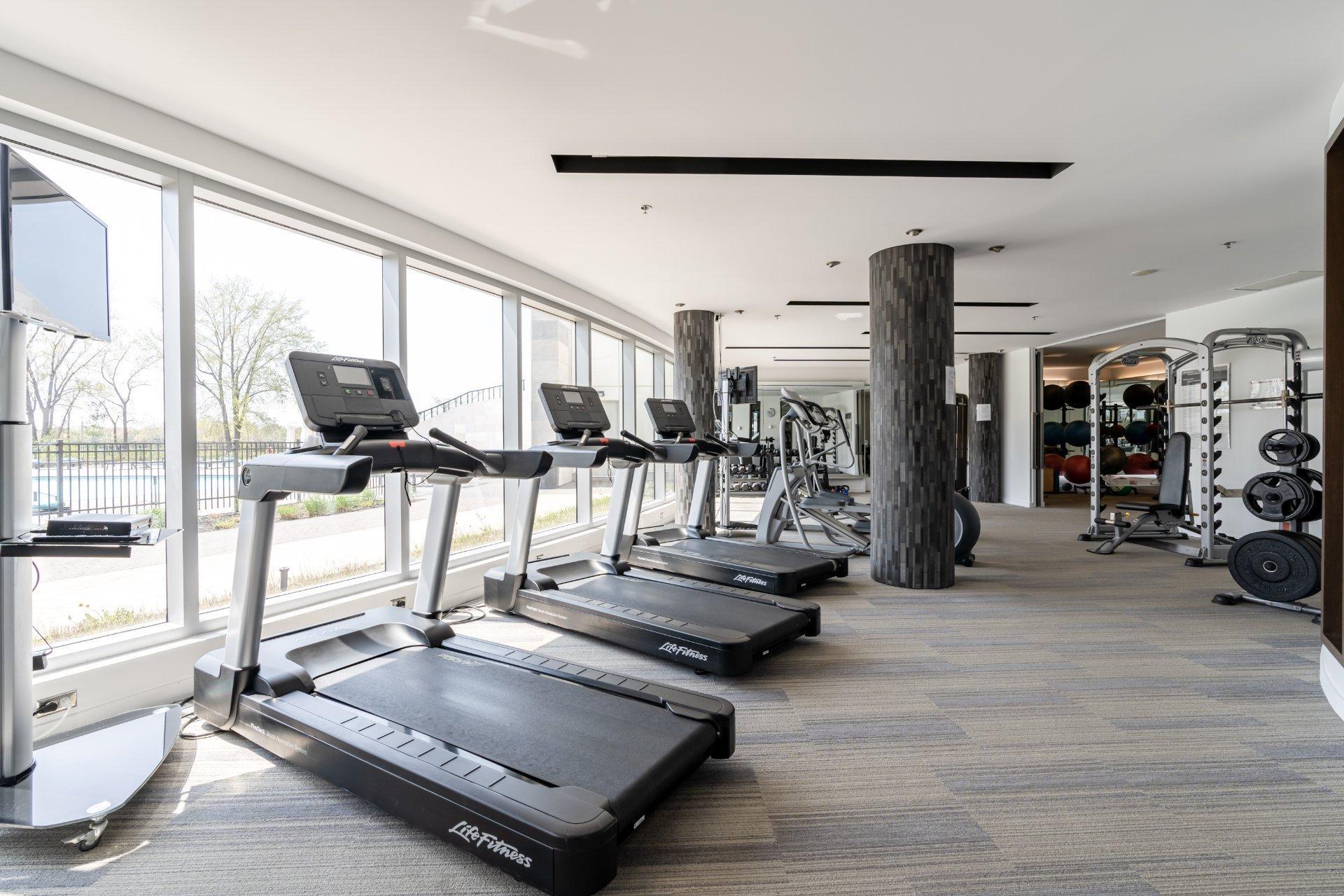 









200


Rue André-Prévost

, 2309,
Montréal (Verdun/Île-des-Soeurs),




QC
H3E0E5

