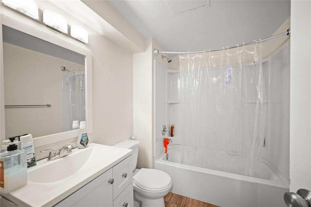 












495 Washington Avenue

,
Winnipeg,




Manitoba
R2K1L9

