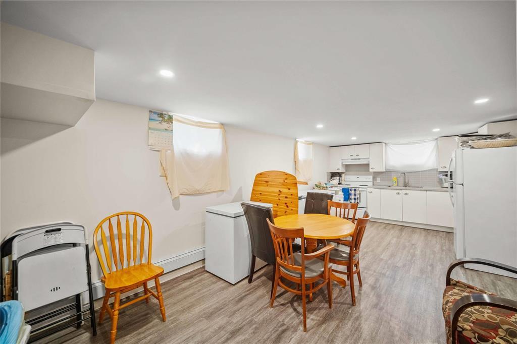 












495 Washington Avenue

,
Winnipeg,




Manitoba
R2K1L9

