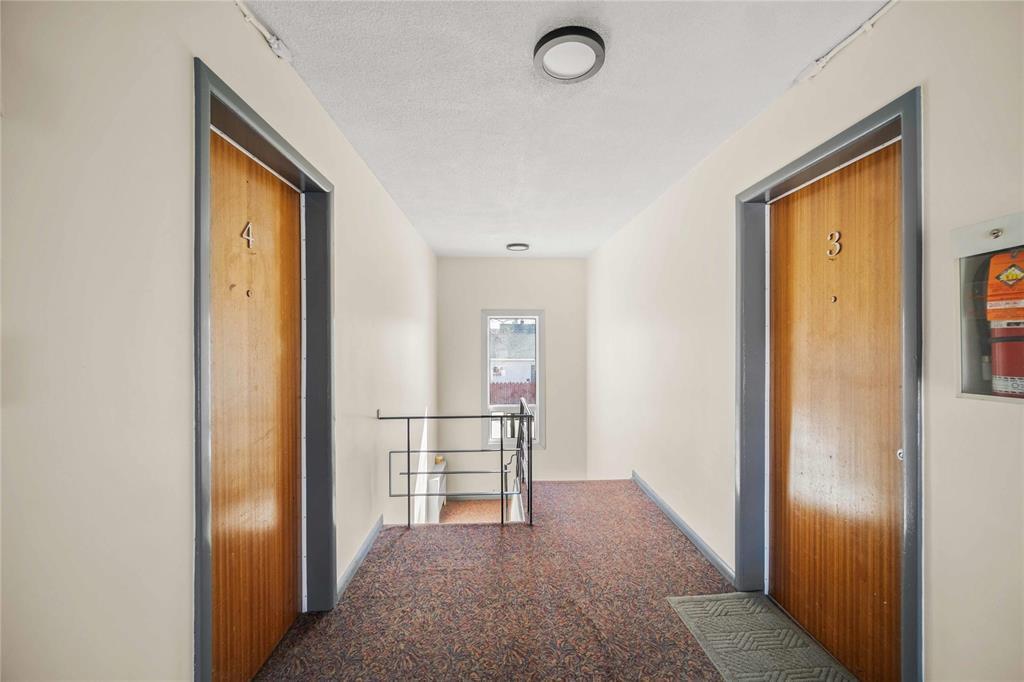 












495 Washington Avenue

,
Winnipeg,




Manitoba
R2K1L9

