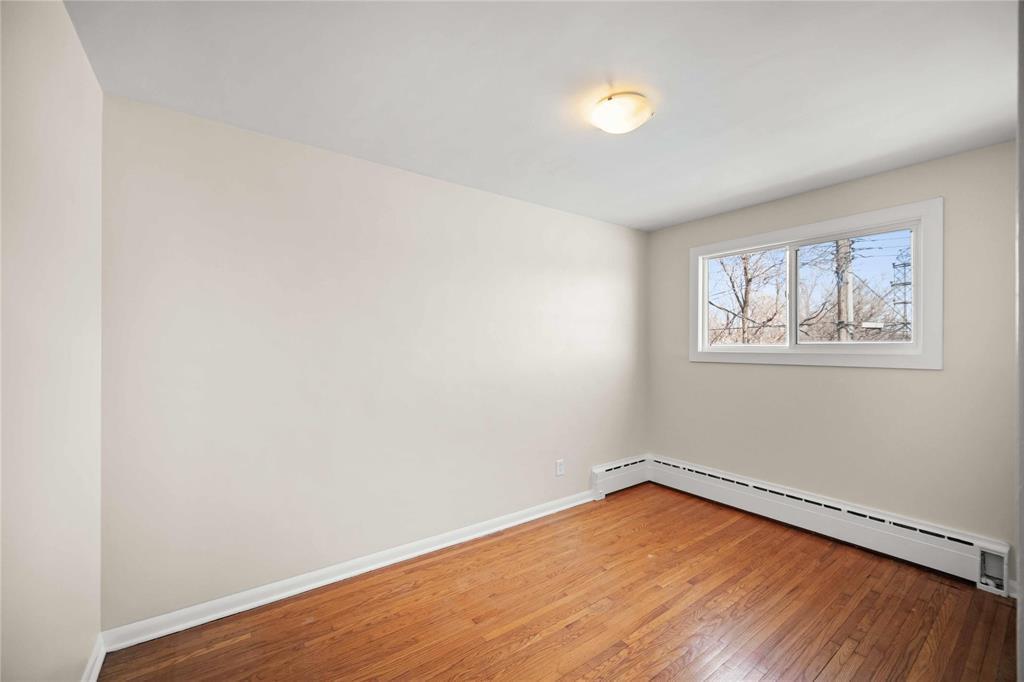 












495 Washington Avenue

,
Winnipeg,




Manitoba
R2K1L9

