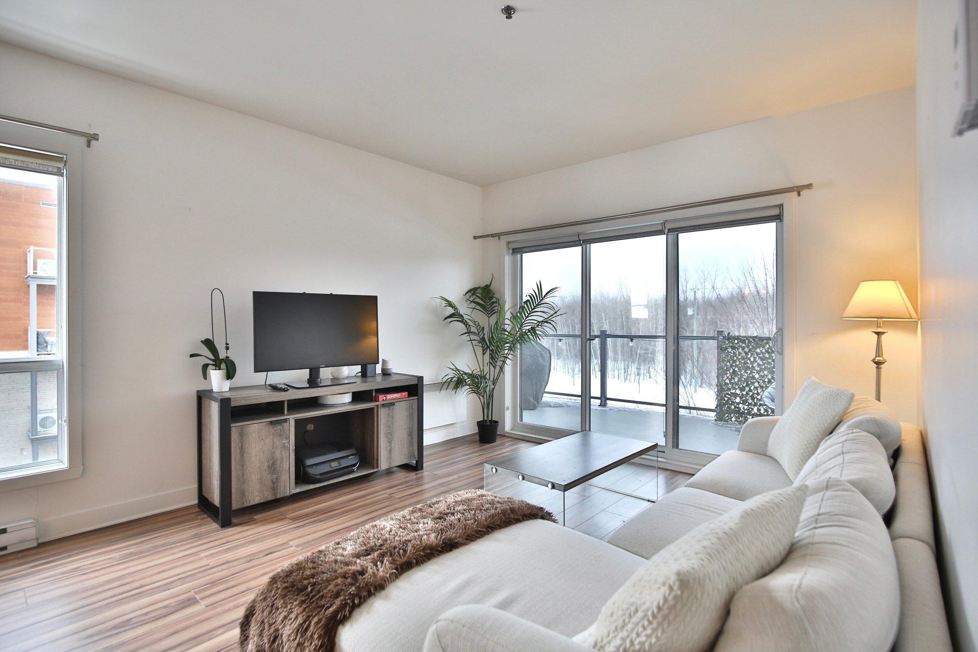 









800


Boul. Vauquelin

, 300,
Longueuil (Saint-Hubert),




QC
J3Y0P3

