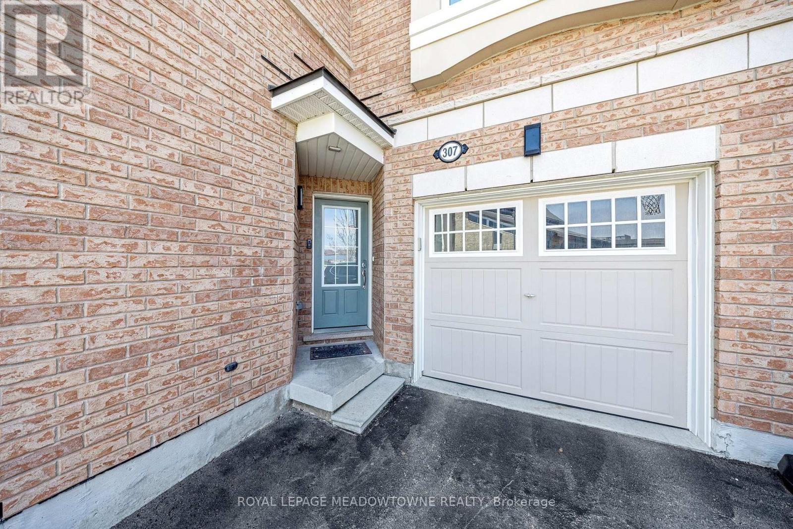 












307 YATES DRIVE

,
Milton,




Ontario
L9T2Y4

