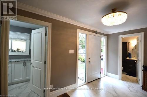 Foyer - gorgeous bath w heated floors/laundry