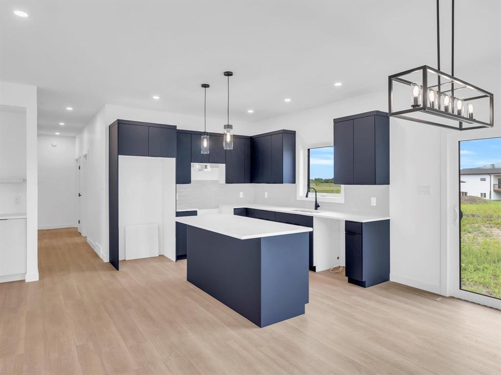 












48 Wild Plum Lane

,
Steinbach,




Manitoba
R5G2Z1

