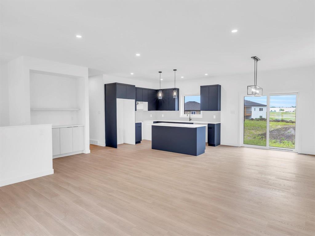 












48 Wild Plum Lane

,
Steinbach,




Manitoba
R5G2Z1

