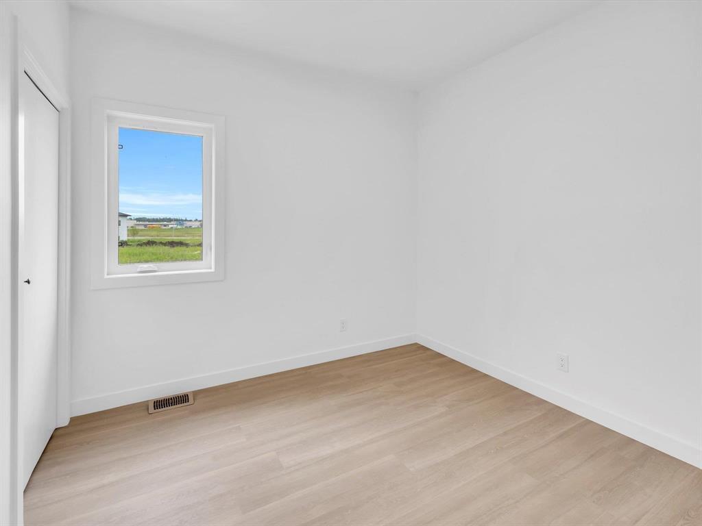 












48 Wild Plum Lane

,
Steinbach,




Manitoba
R5G2Z1

