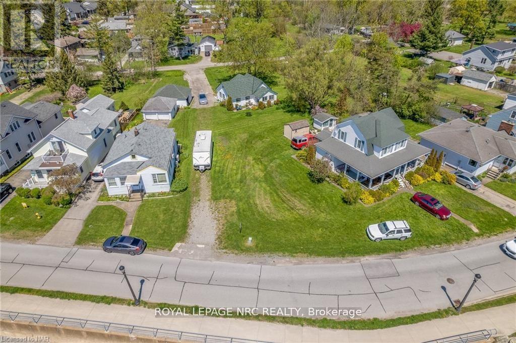 












0 LAKESHORE ROAD

,
Fort Erie (Lakeshore),







Ontario
L2A1B5

