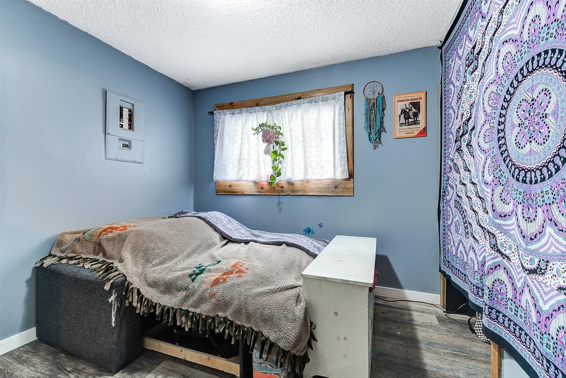 









5974


Farmers

Drive,
Kelowna,




BC
V1P 1A3

