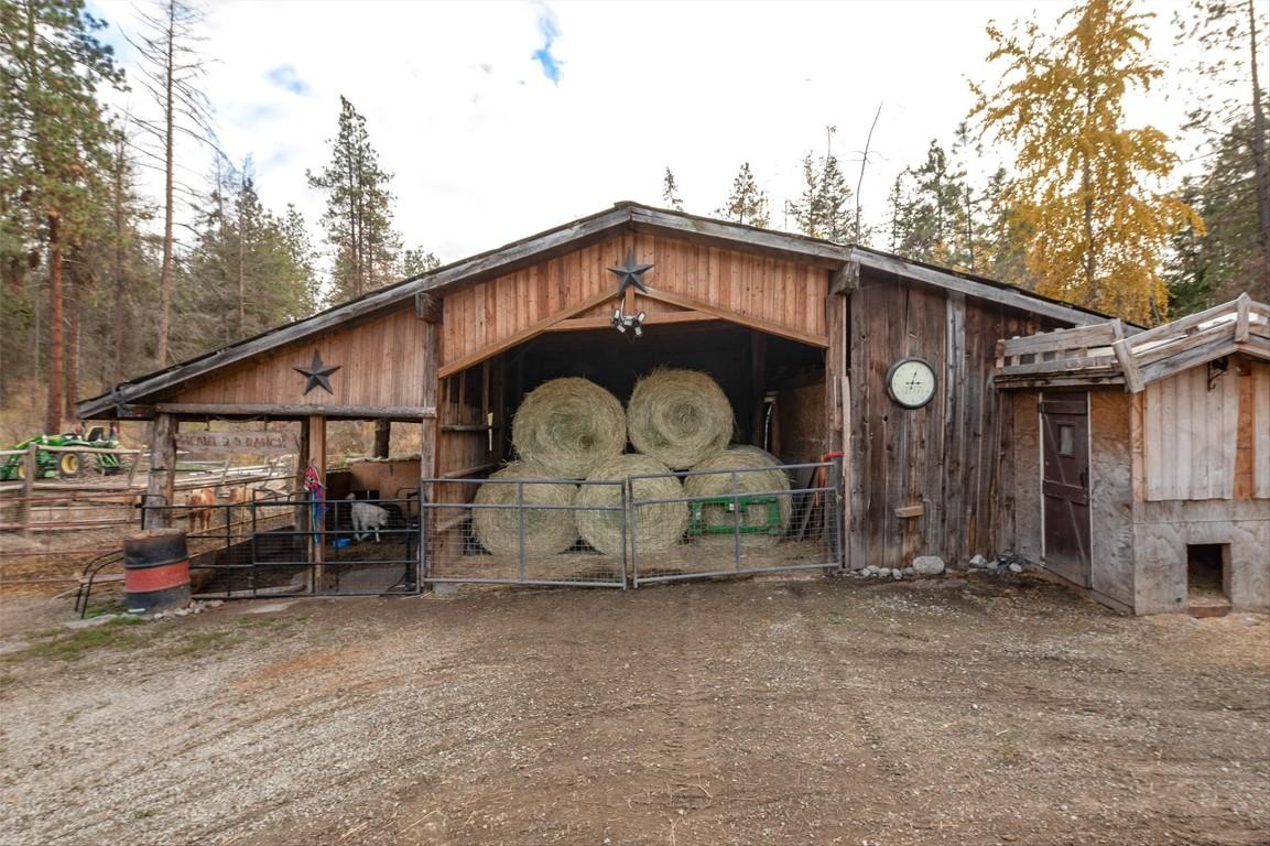 









5974


Farmers

Drive,
Kelowna,




BC
V1P 1A3

