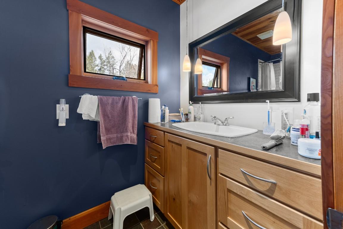 









351


Caldwell

Street,
Kimberley,




BC
V1A 1G2

