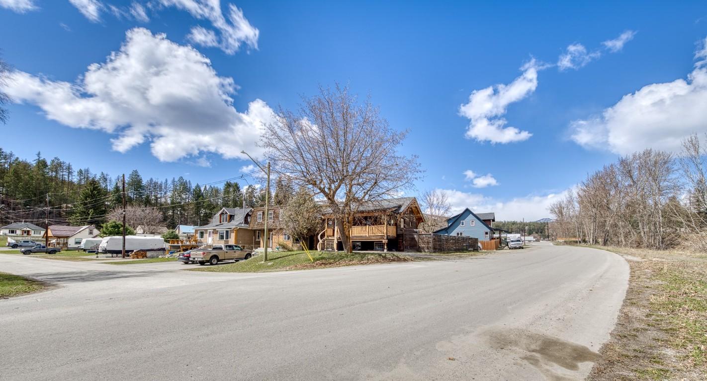 









351


Caldwell

Street,
Kimberley,




BC
V1A 1G2

