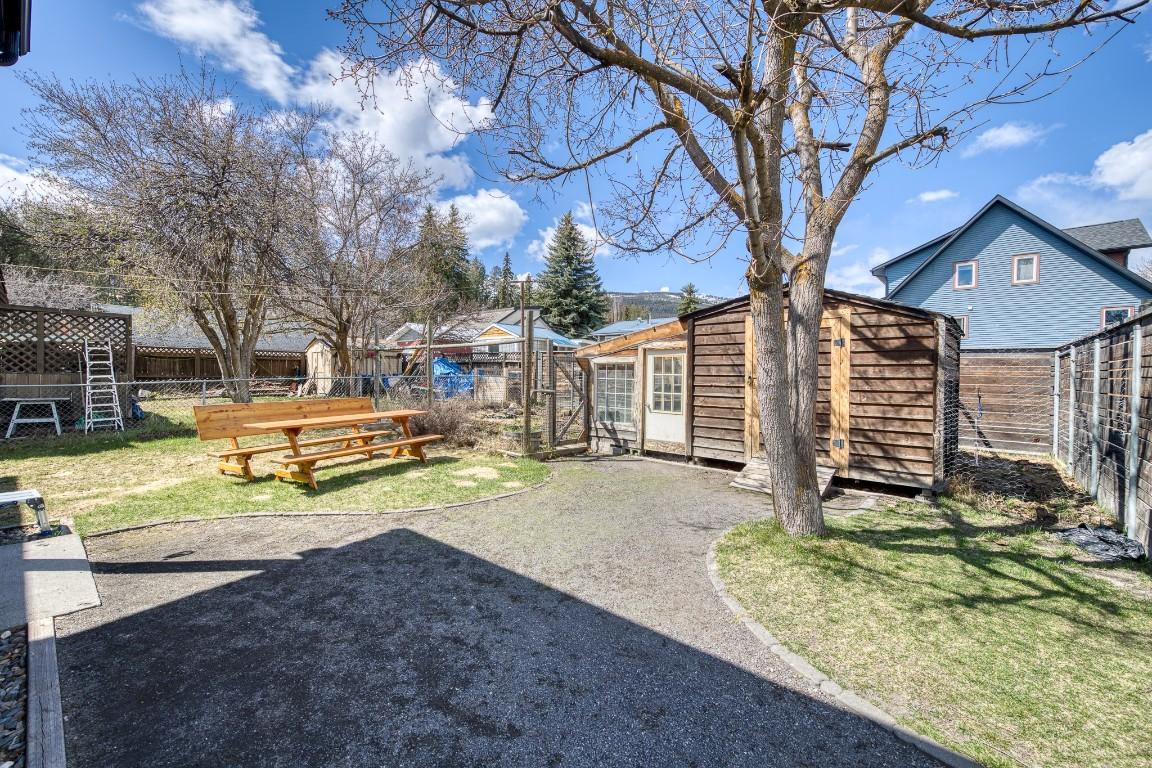









351


Caldwell

Street,
Kimberley,




BC
V1A 1G2

