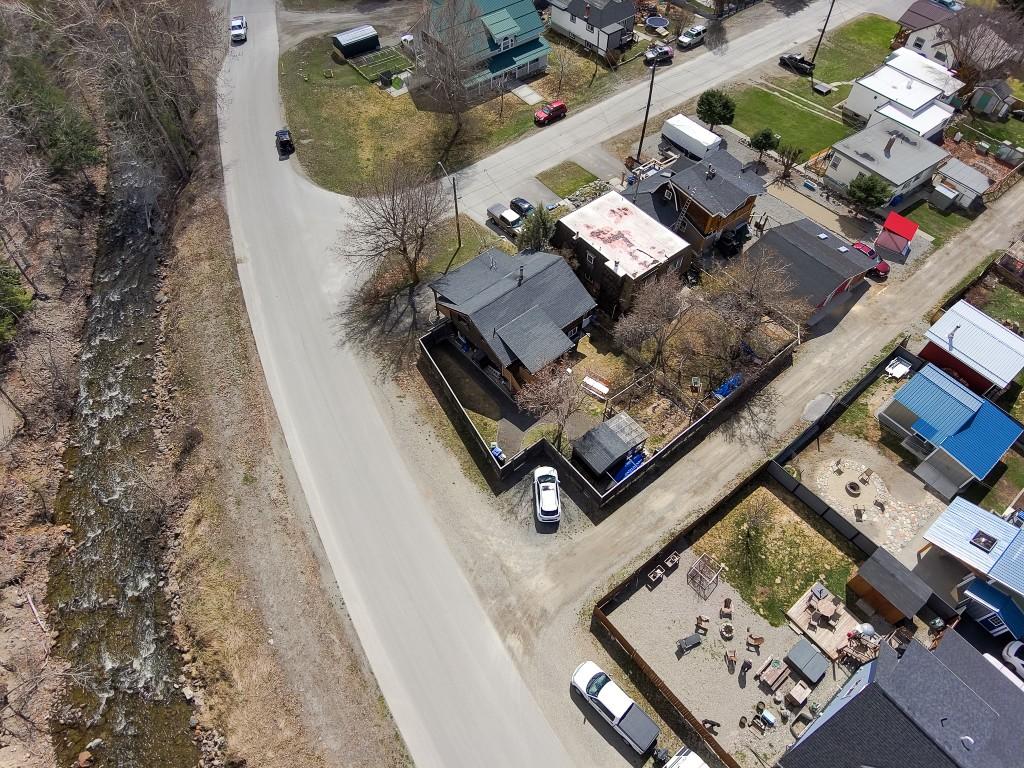 









351


Caldwell

Street,
Kimberley,




BC
V1A 1G2

