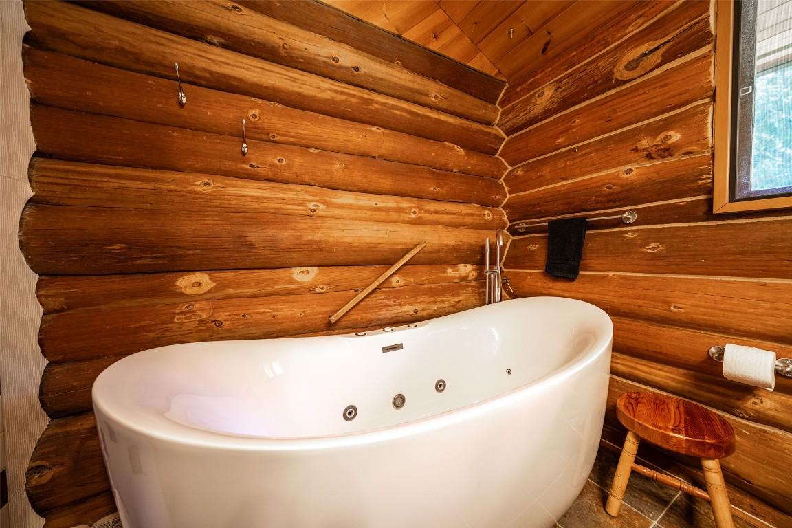 









1474


6

Highway,
Cherryville,




BC
V0E 2G1

