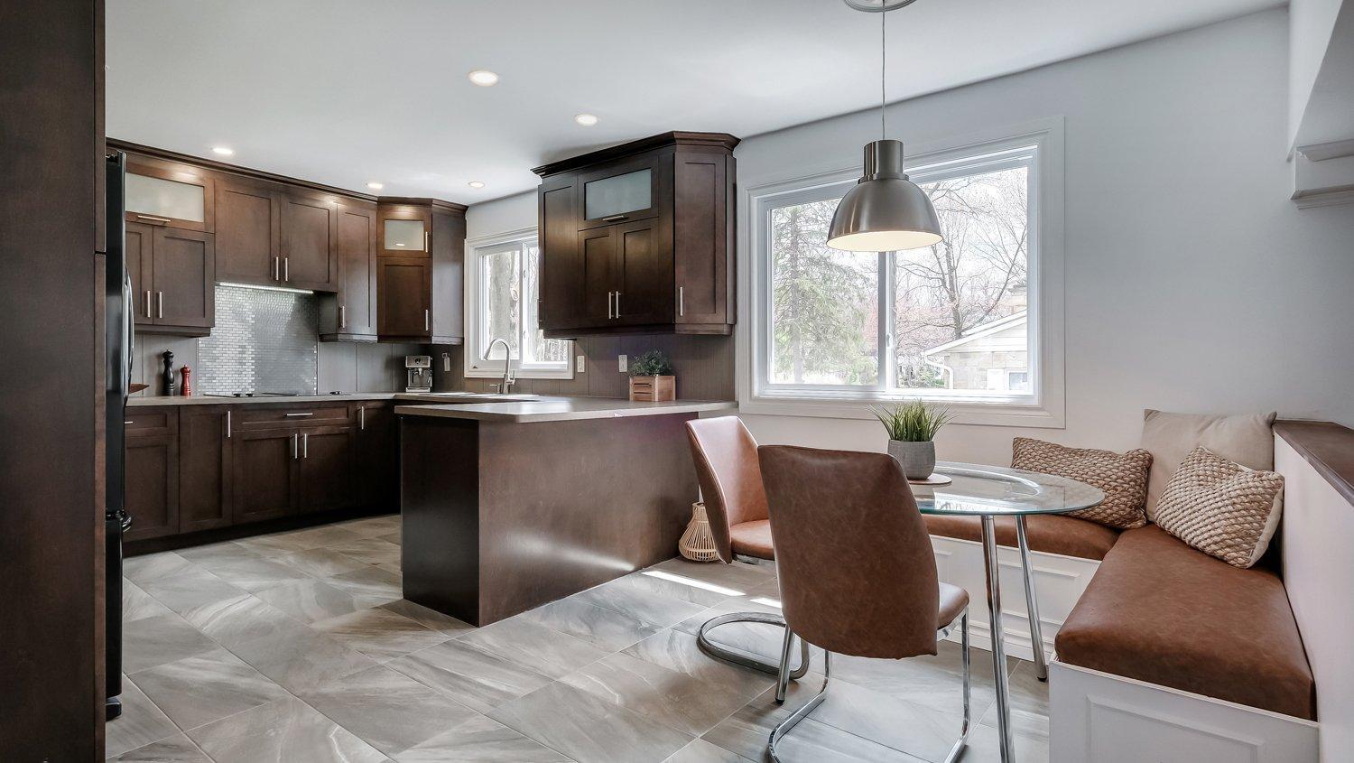 









88


Rue du Piémont

,
Sainte-Julie,




QC
J3E3A7

