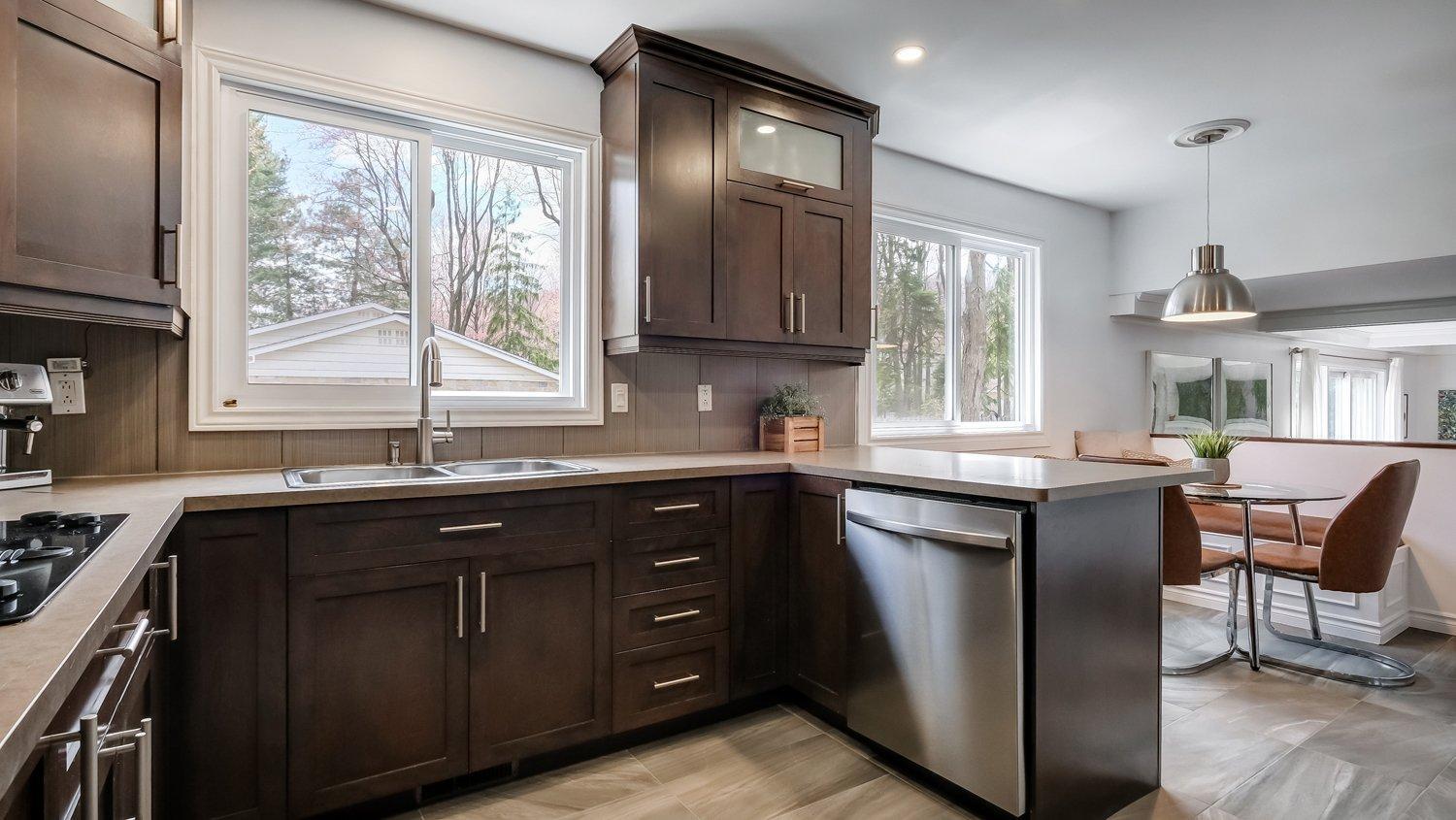 









88


Rue du Piémont

,
Sainte-Julie,




QC
J3E3A7

