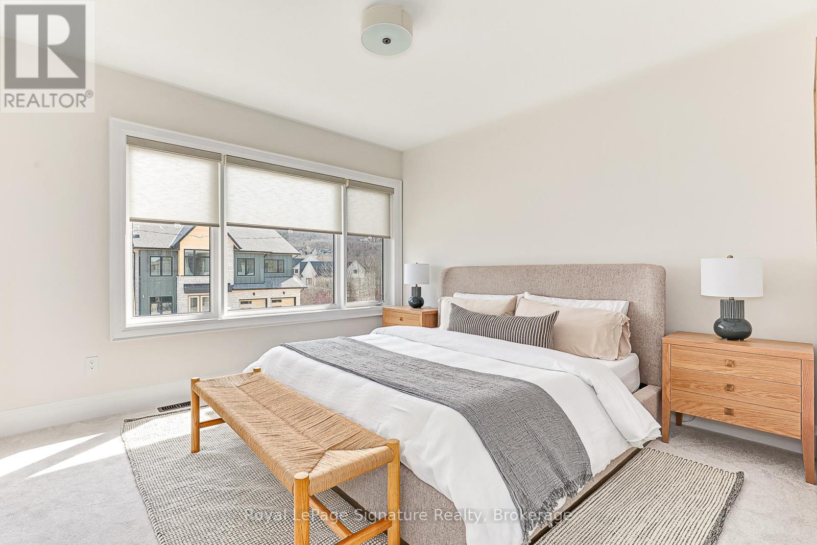












114 CLEMENT LANE

,
Blue Mountains,




Ontario
N0H1J0

