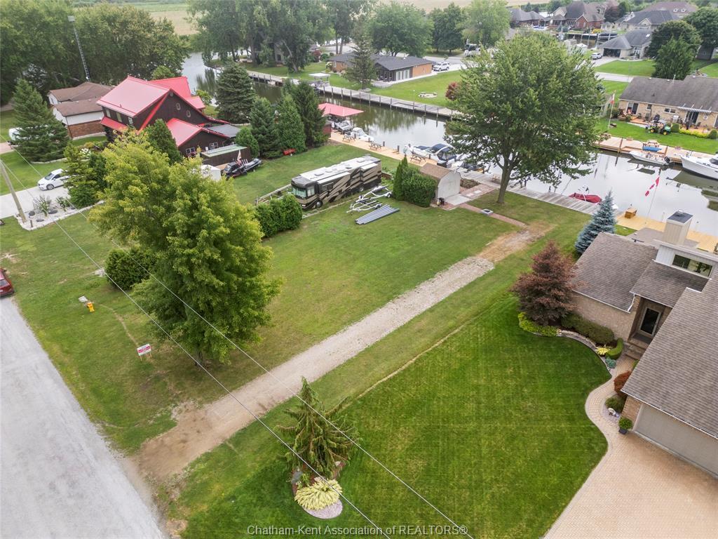 









19155


Light Cove

Avenue,
Lighthouse Cove,







ON
N0P 2L0

