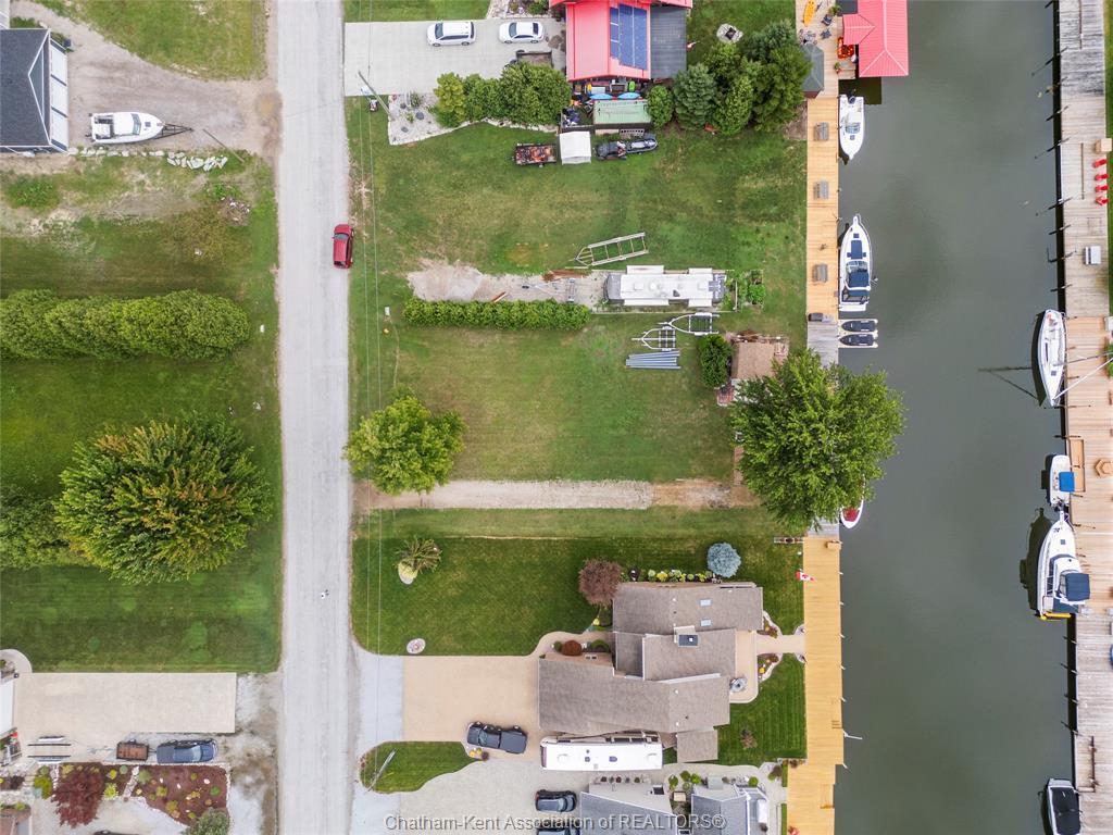 









19155


Light Cove

Avenue,
Lighthouse Cove,







ON
N0P 2L0

