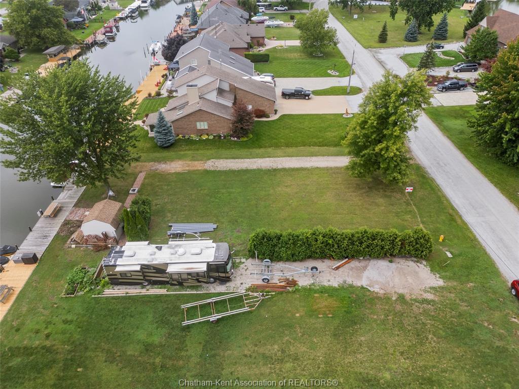 









19155


Light Cove

Avenue,
Lighthouse Cove,







ON
N0P 2L0

