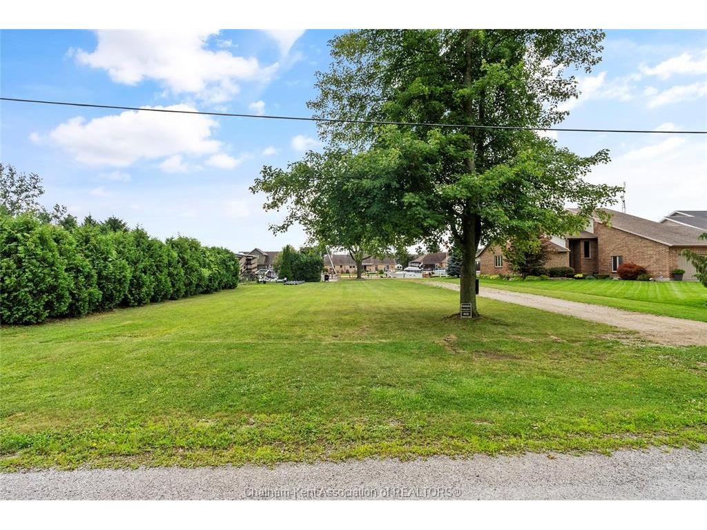 









19155


Light Cove

Avenue,
Lighthouse Cove,







ON
N0P 2L0

