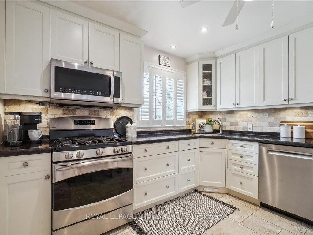









68


Greenwood

Street,
Hamilton,




ON
L8T 3N3

