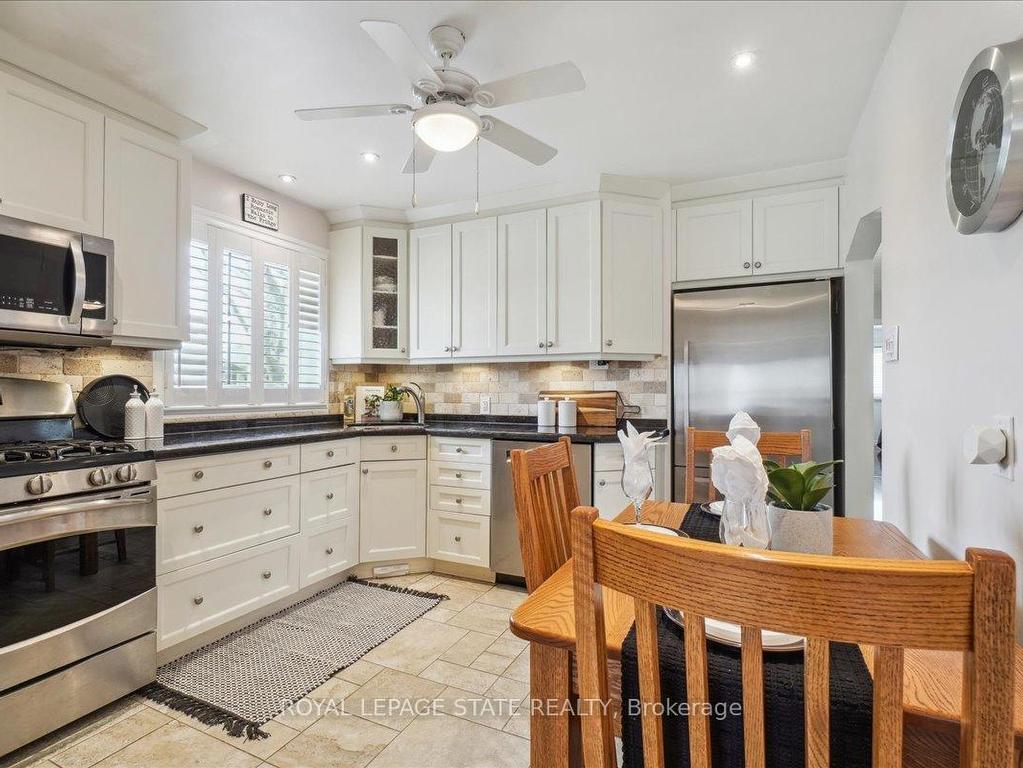 









68


Greenwood

Street,
Hamilton,




ON
L8T 3N3

